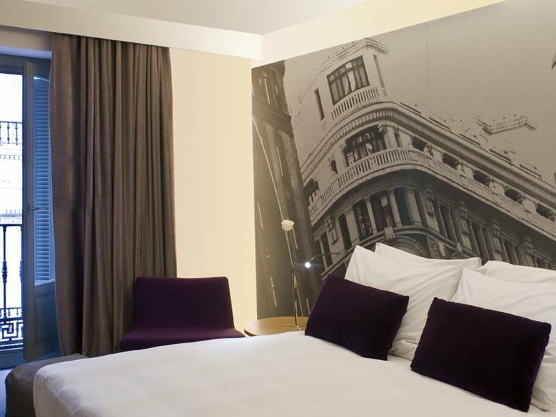 Radisson Blu Hotel, Madrid Prado מראה חיצוני תמונה